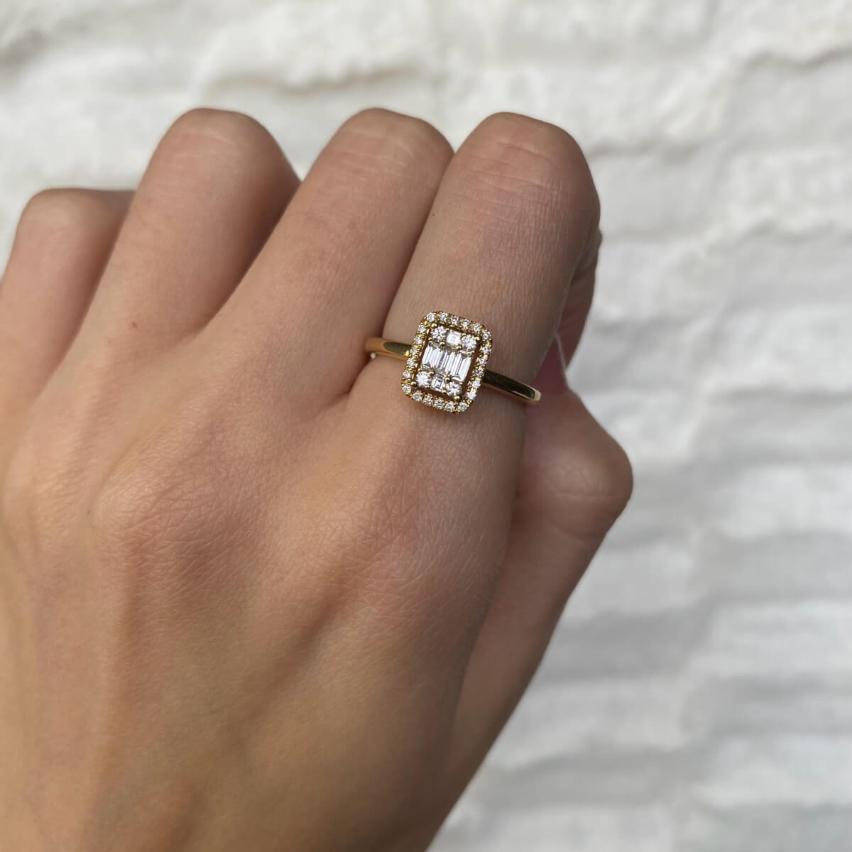 Pierścionek Magic Emerald Halo z diamentami - 0,36 ct