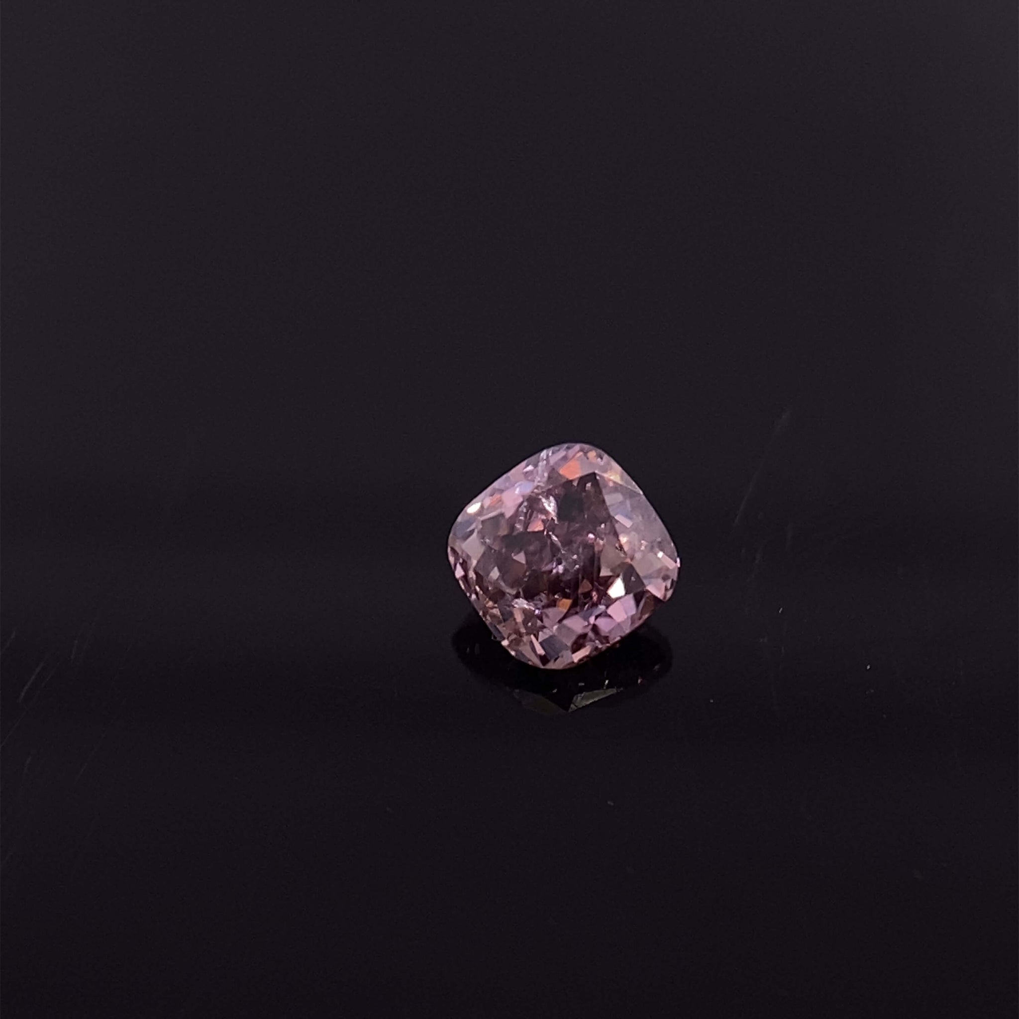 Fioletowy diament Fancy Greyish Purple 0,26 Ct / I1