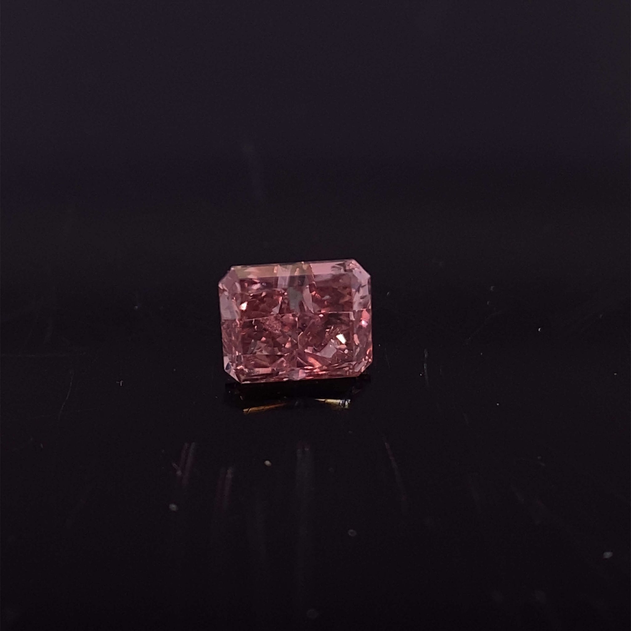 Różowy diament Fancy Intense Brownish Pink 0,14 Ct / SI2