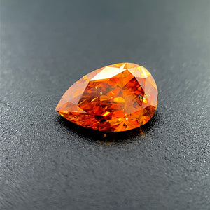 Pomarańczowy diament Fancy Intense Yellowish Orange 1,03 Ct / SI2